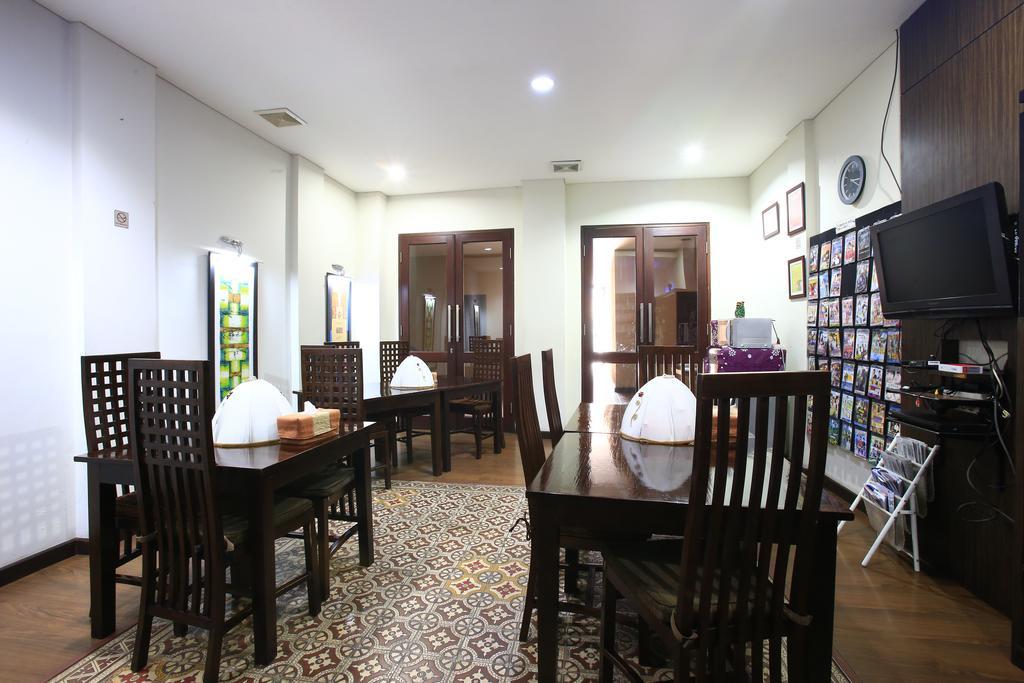 Reddoorz @ Menteng Jakarta Kültér fotó