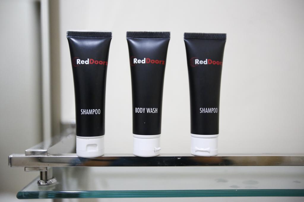 Reddoorz @ Menteng Jakarta Kültér fotó